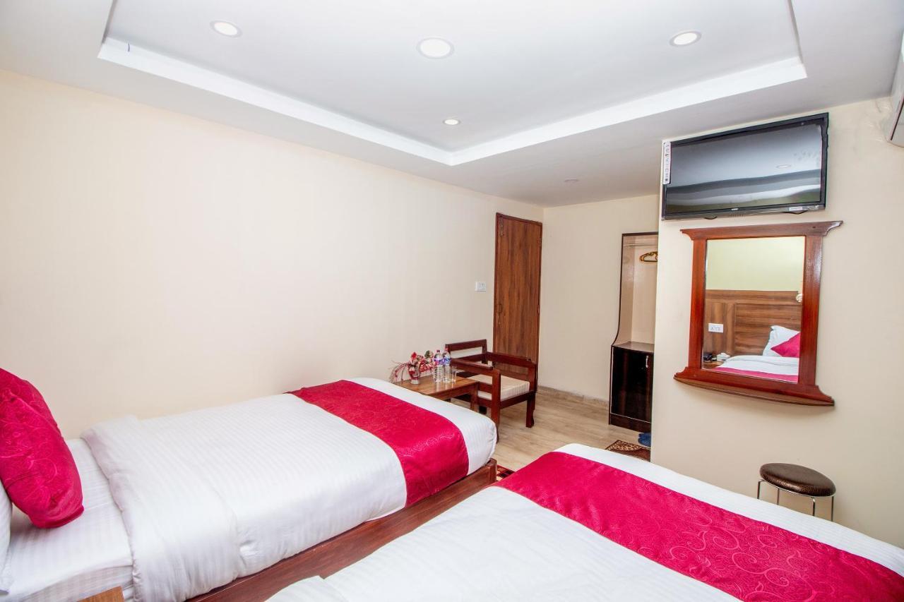 Hotel Royal Image Ποκάρα Εξωτερικό φωτογραφία