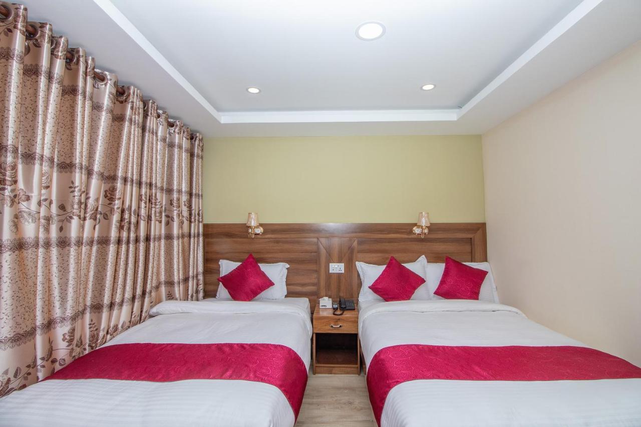 Hotel Royal Image Ποκάρα Εξωτερικό φωτογραφία